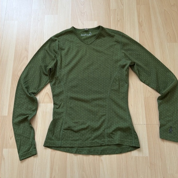 Smartwool Tops - Smartwool women’s green merino wool layer top, size XS